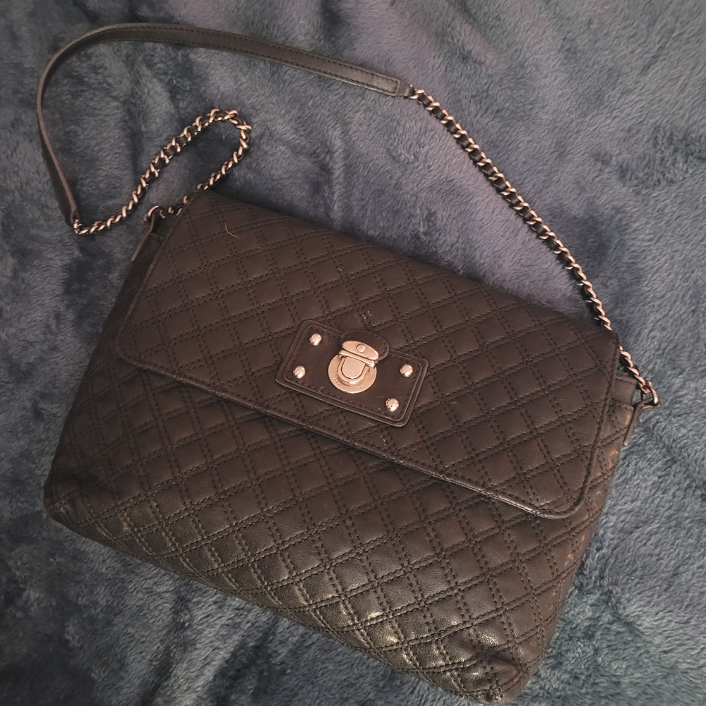 AUTHENTIC Marc Jacobs Quilted Chain Purse